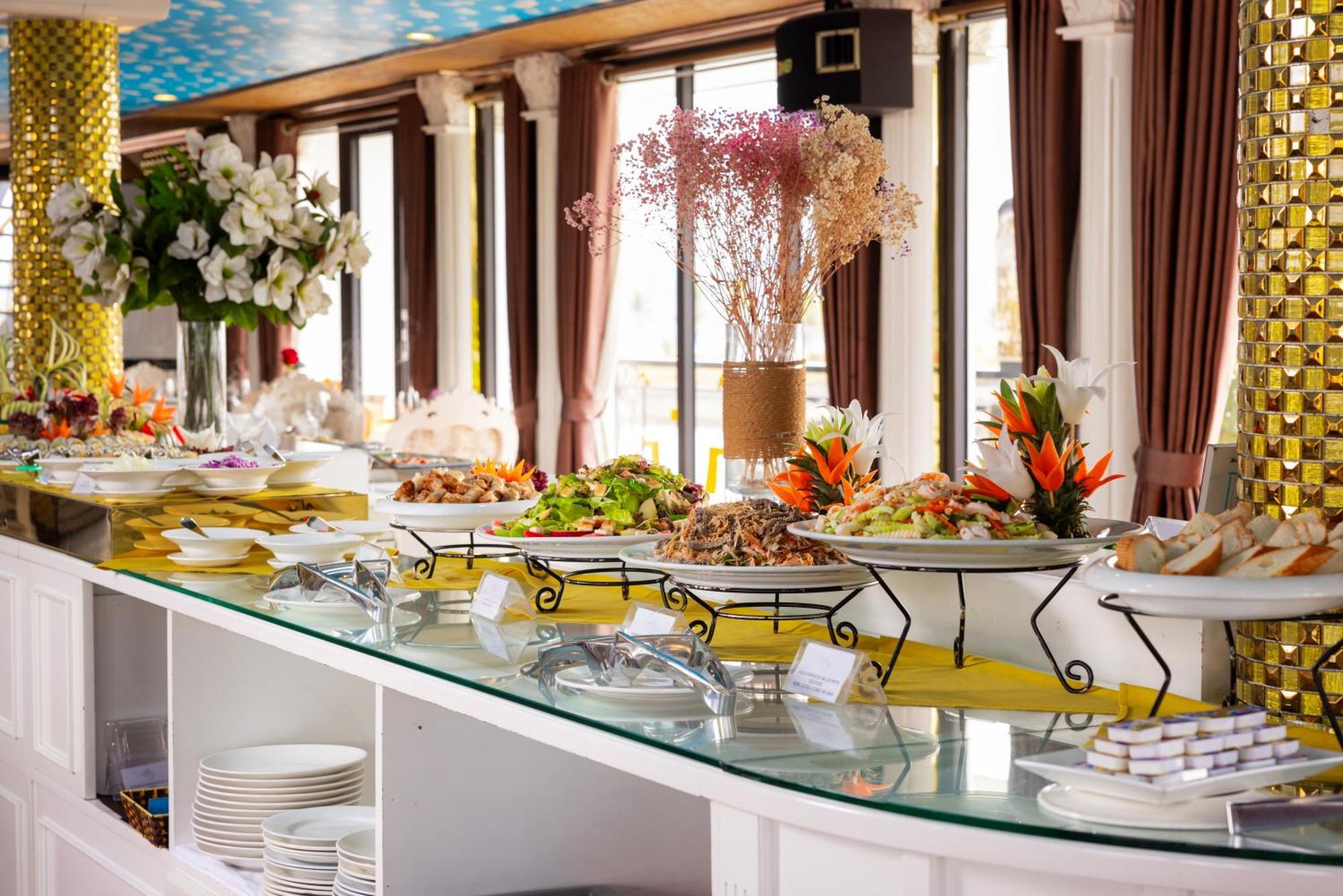 Hotel Halong Aquamarine Royal Cruise Ha Long Esterno foto